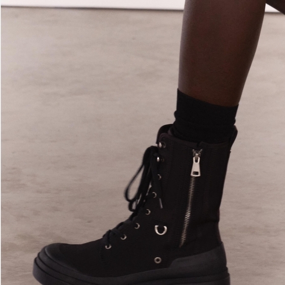Zara Black Canvas Women's Combat Boots Chunky Heel Lace-up Zip-up Sz40 (US Sz9) - Picture 4 of 16